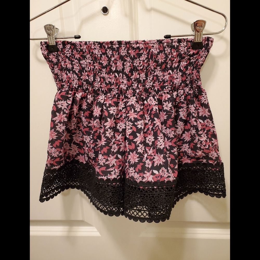 NEW Band of Gypsies Shorts Size M Black/Purple